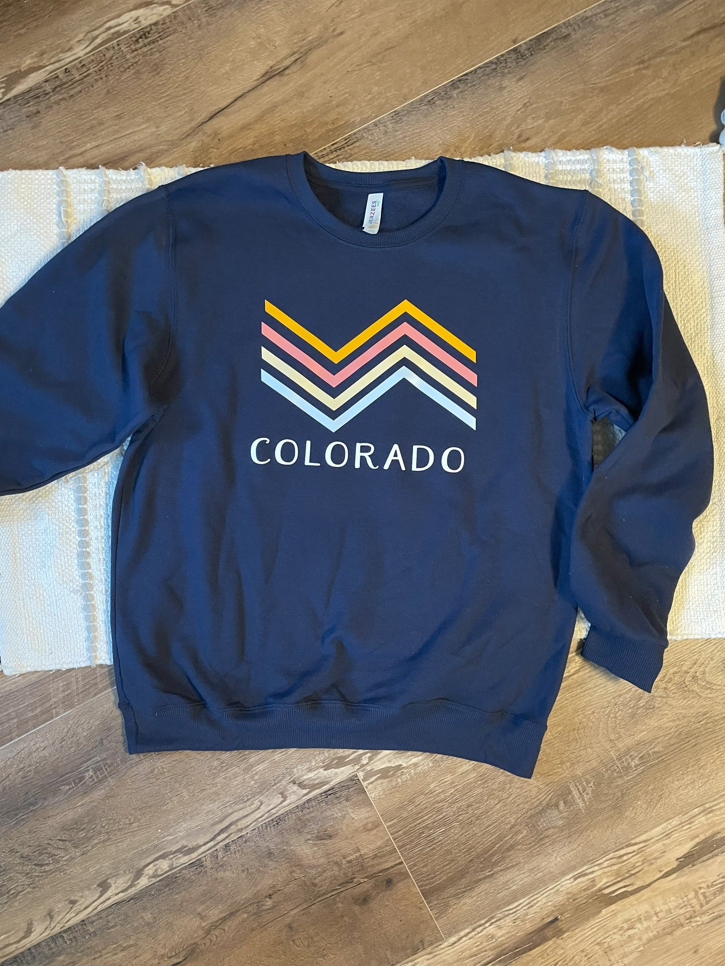 Colorado Retro - Crewneck